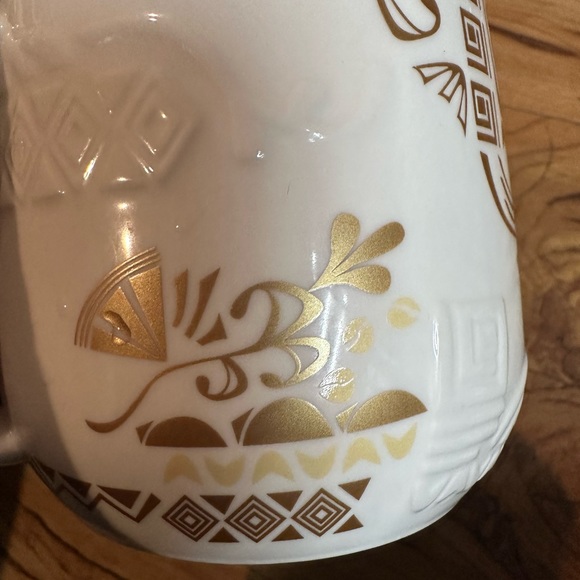 Set of 2 Starbucks gold themed mugs 2012 &‎ 2013 - Picture 7 of 11